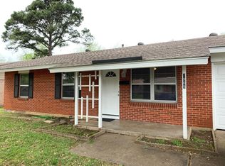 1909 Oakhurst Dr, Irving, TX 75061