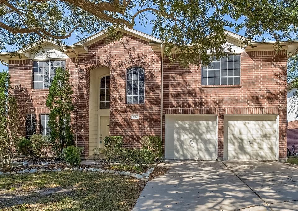 1st image of 3839 Woodlace Dr