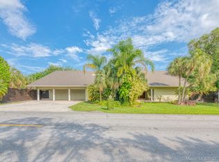 7997 SW 76th Ave, Miami, FL 33143