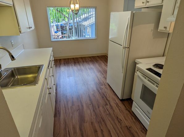 6498 Lowry Dr APT 6