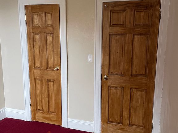 2nd image of 112-19 Farmers Blvd #1