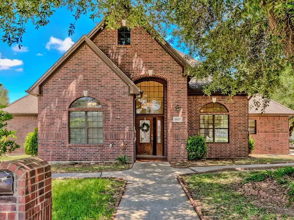 929 Montgomery St, Pt Neches, TX 77651