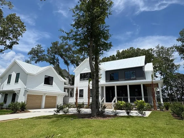3901 Delinger Dr, Mount Pleasant, SC 29466