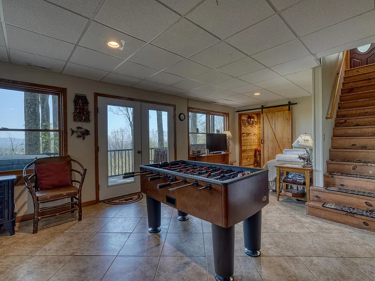 1142 Walnut Rdg — Photo 10