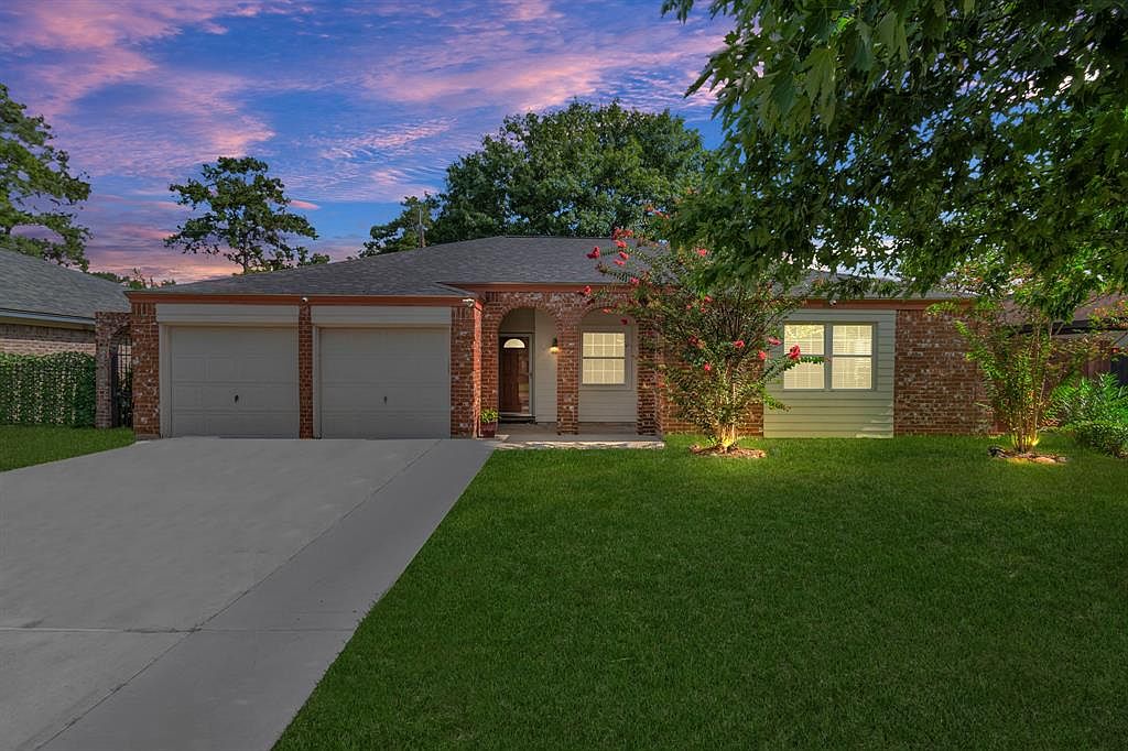 7519 Oak Village Dr, Humble, TX 77396 MLS 6289332 Zillow