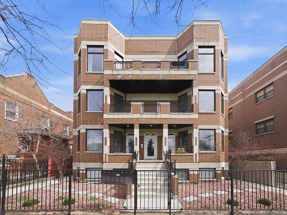 1st image of 1739 N Humboldt Blvd Unit 3S