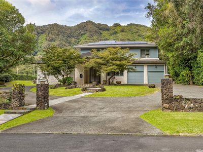 3944 Old Pali Rd, Honolulu, HI, 96817