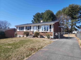 811 7th St, Radford, VA 24141