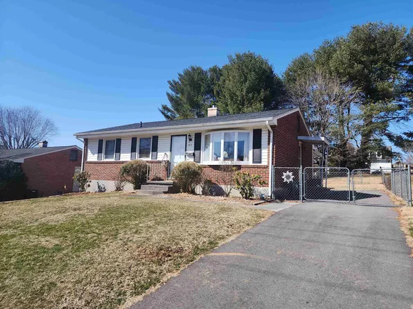 811 7th St, Radford, VA 24141