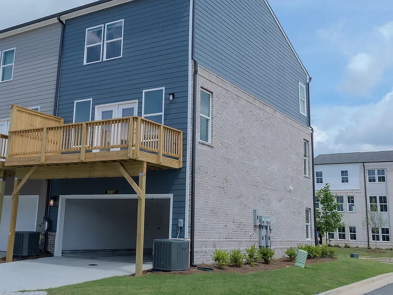 2827 Beacon Bend Xing — Photo 12