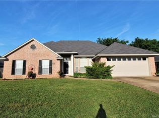 5803 Bayou Dr, Bossier City, LA 71112