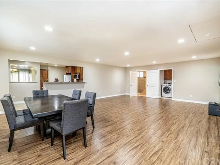 3847 S Redondo Blvd — Photo 14