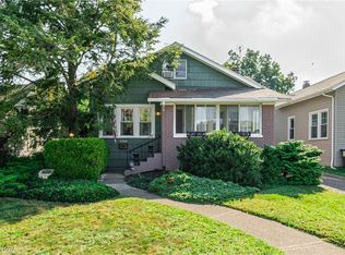 1104 Waverly Rd, Sandusky, OH 44870