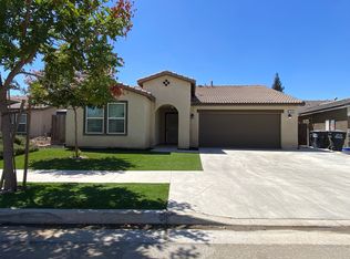 1639 N Grand Ct, Visalia, CA