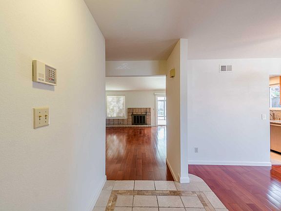 2nd image of 4111 Margaret Ct