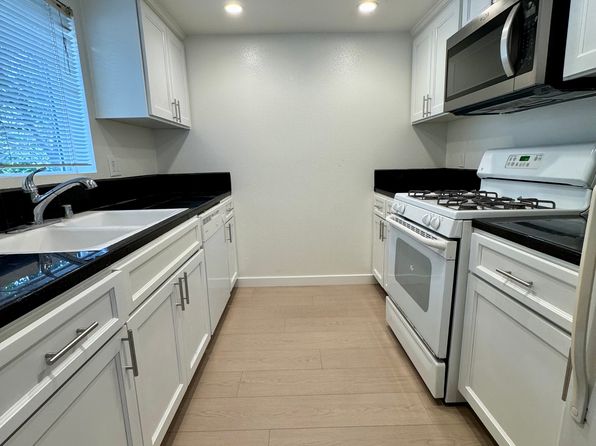 3821 Mentone Ave APT 101