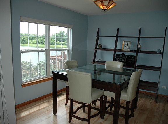 4th image of 2333 Foxmoor Ln #2333