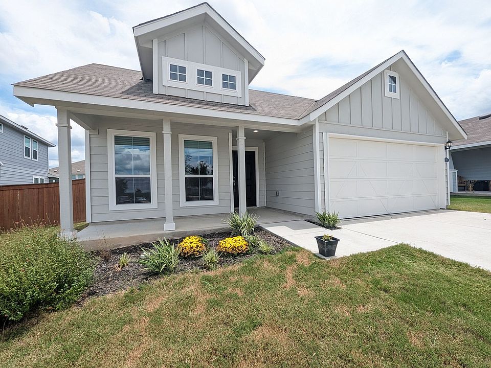 1st image of 212 Rollingwood Dr