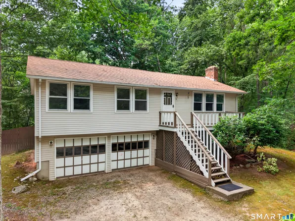 75 Airline Road, Clinton, CT 06413