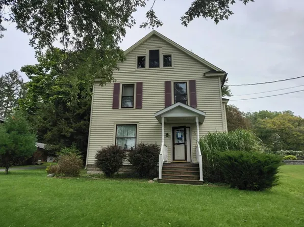 50 S Hunter Ave, Auburn, NY 13021