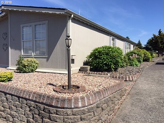 2nd image of 17401 SE 39th St Unit 118