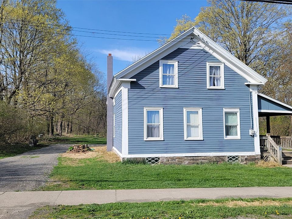 1st image of 30 Jewett Hill Rd