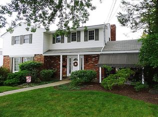 2705 Tischler Rd, Bethel Park, PA 15102