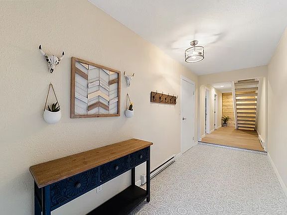 5th image of 3906 Silverheels Dr