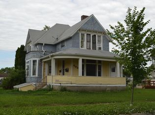 403 N Lincoln St, Aberdeen City, SD 57401