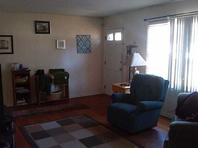 2nd image of 59 Stratton Dr