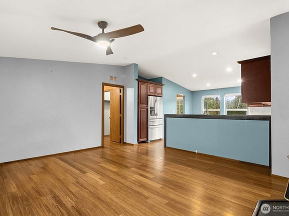 4th image of 28110 549th Street E