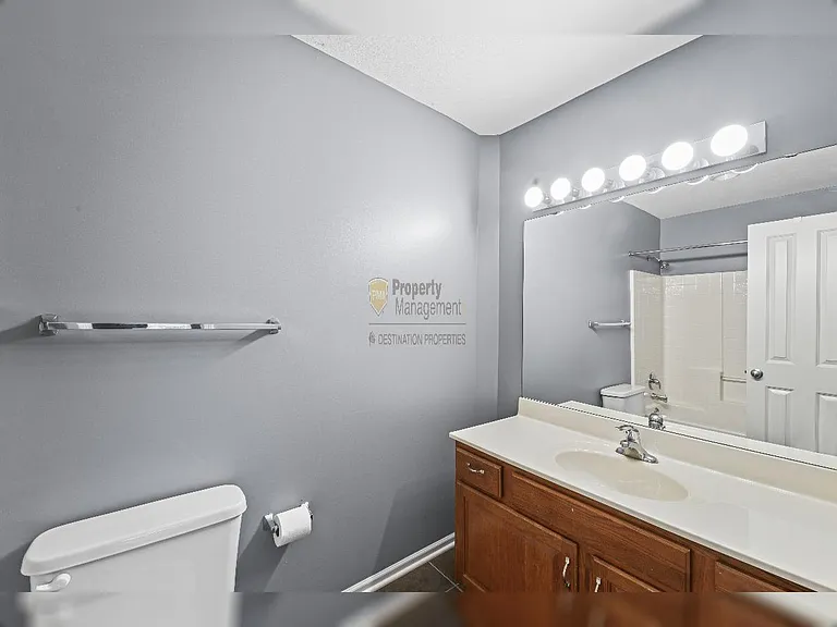 8938 Boehm Dr — Photo 18