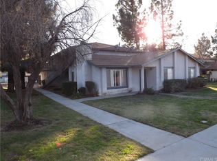 600 E Lugonia Ave APT B, Redlands, CA 92374