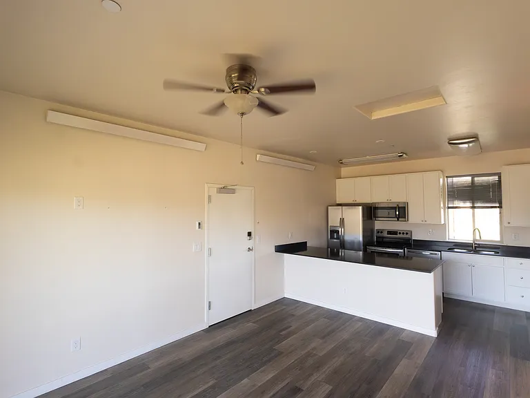 Entry / Kitchen