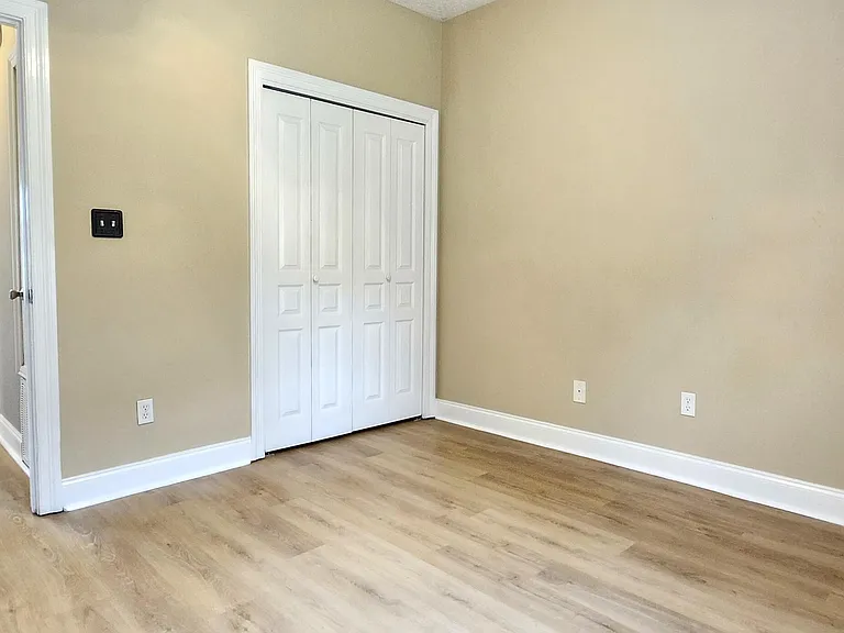 3254 Stonegate Cir — Photo 13