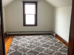 27 Lloyd Rd #S-3, Watertown, MA 02472