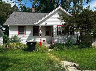 1030 Huey St, South Bend, IN 46628