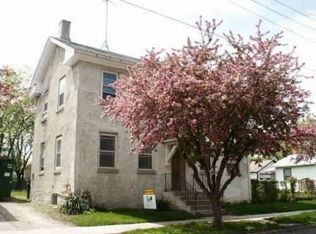 581 2nd Ave, Aurora, IL 60505