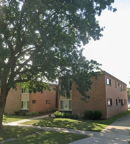16155 Champaign Rd #202 Photo 1