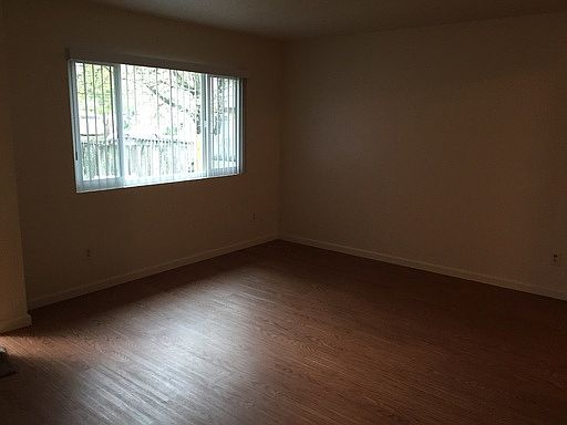 2nd image of 73 W Sierra Ave