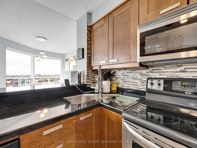 2177 Burnhamthorpe Rd W #1510 — Photo 24