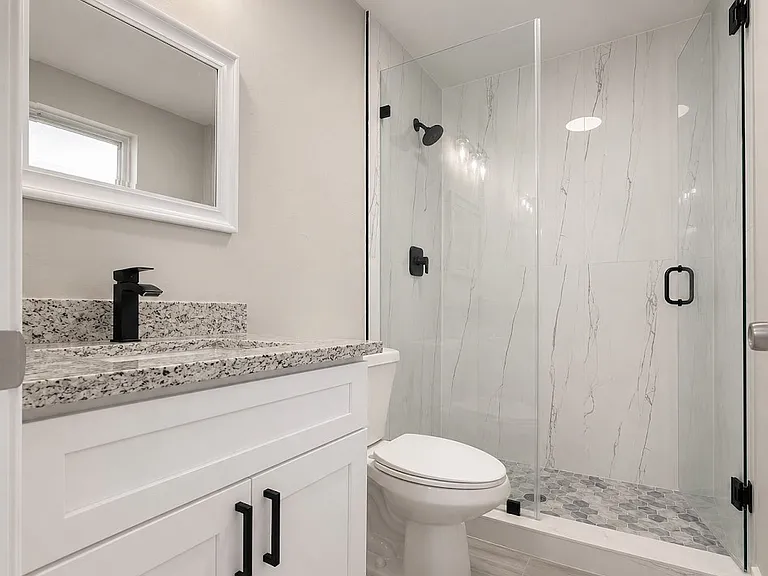 800 Willow Dr — Photo 12