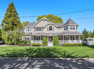 19 Dorothy St, Nesconset, NY 11767