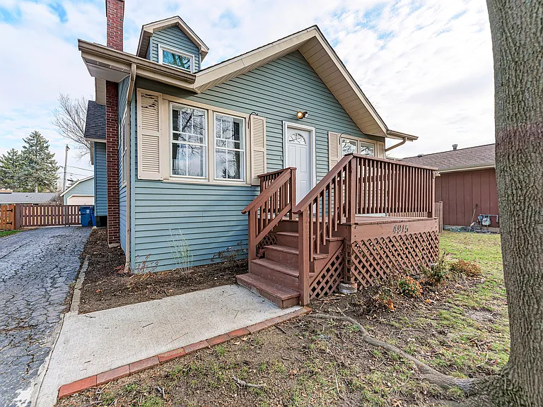 4915 Edward Ave — Photo 4