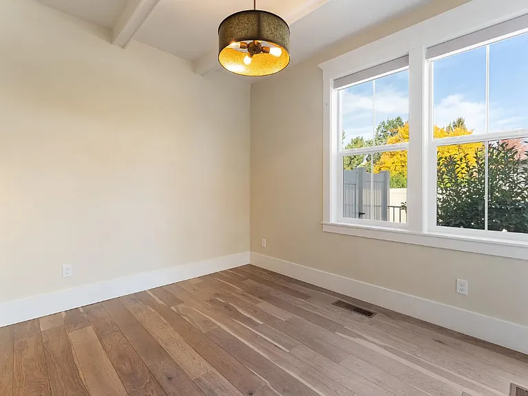 115 S Mathie Way — Photo 10