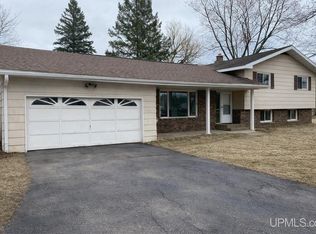 N3326 Quinnesec Lake Antoine Rd, Iron Mountain, MI 49801