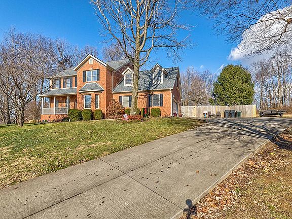 2nd image of 6107 Fairmont Ct