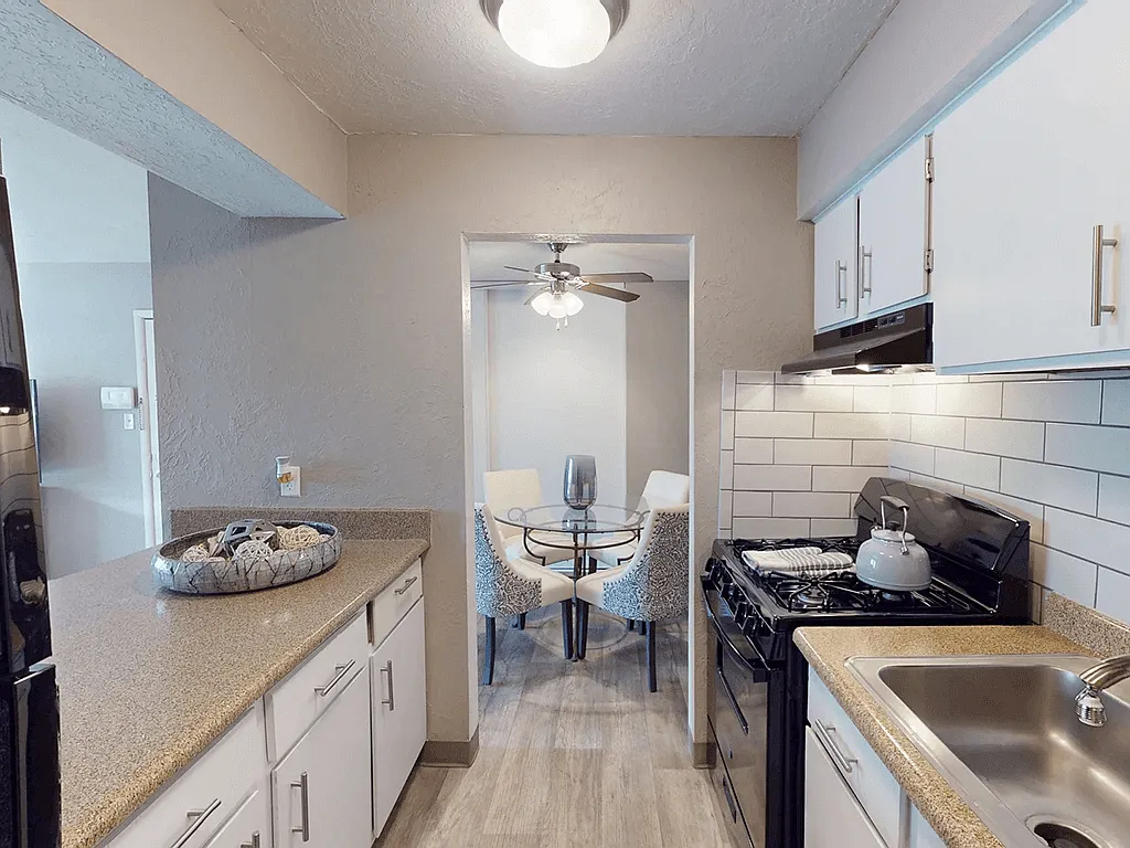 Wyoming Place Apartments — Photo 2