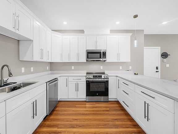 5th image of 13 Nahant St #2C