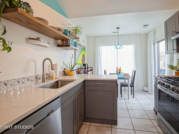 2nd image of 1455 Fairlane Dr APT 6
